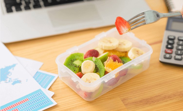 8 Best Snacks To Eat At Your Desk